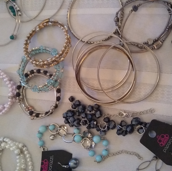 Paparazzi & Costume jewelry Lot assortment - Picture 8 of 9
